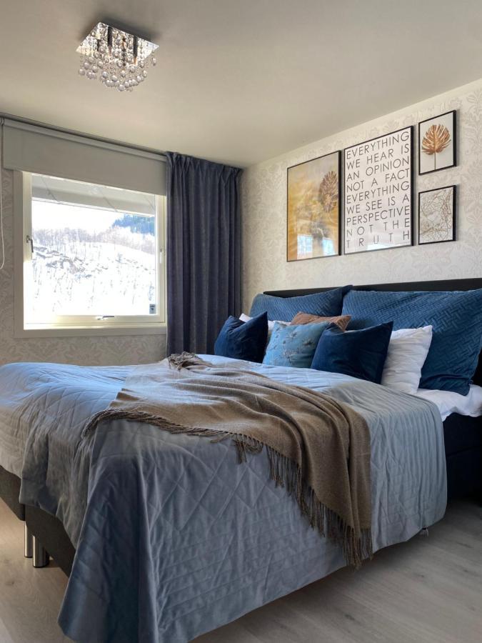 Hundbergan Apartment-Free Parking-15 Min From Tromso Tromsdalen Exteriör bild